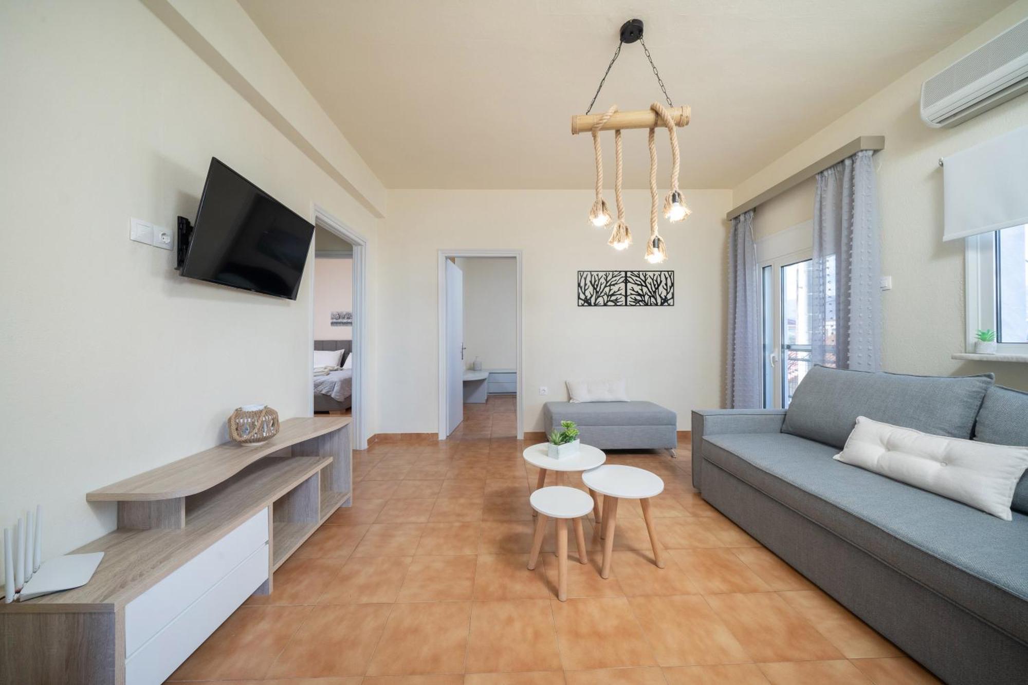 Poline Apartment Olympiada Exterior photo
