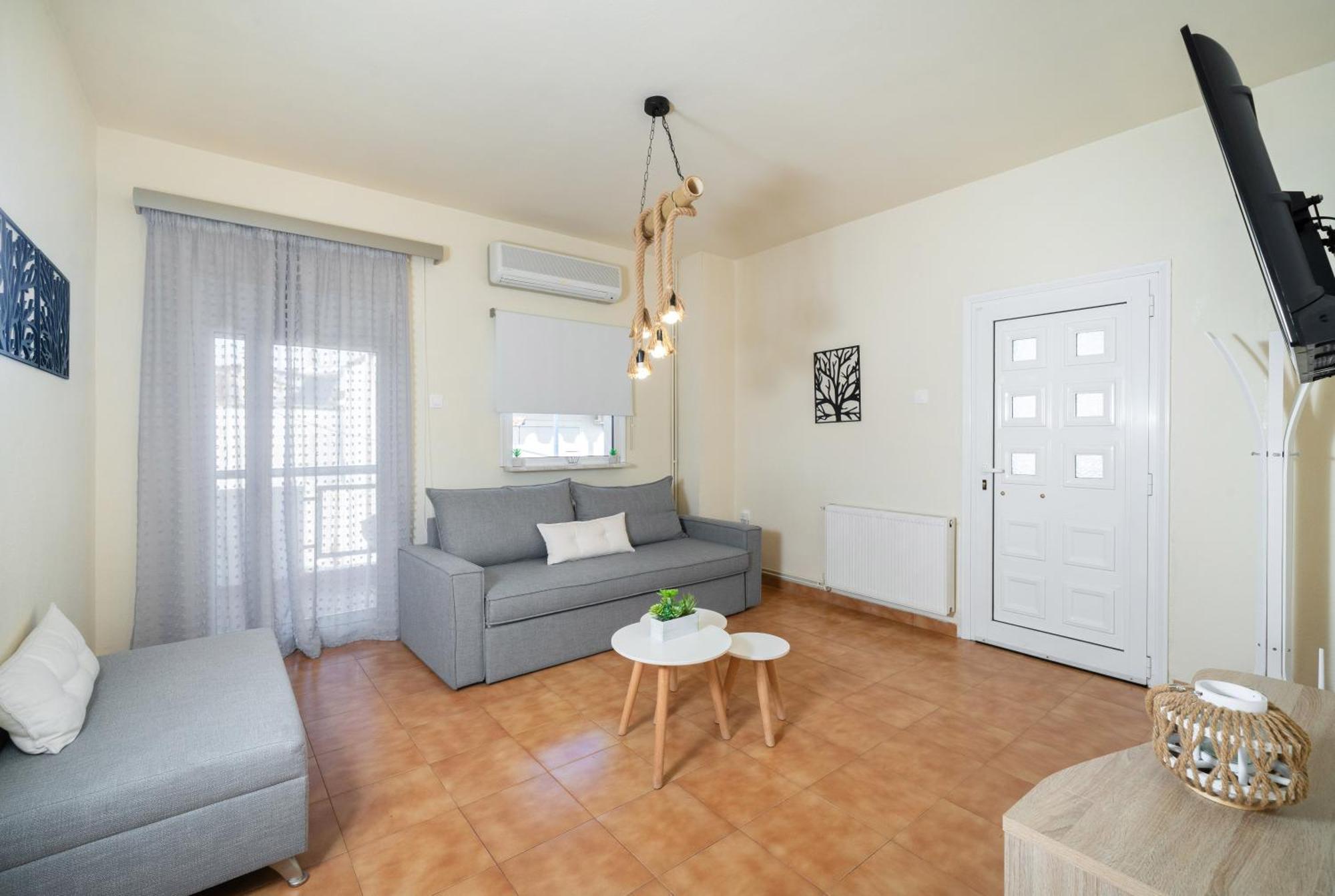 Poline Apartment Olympiada Exterior photo